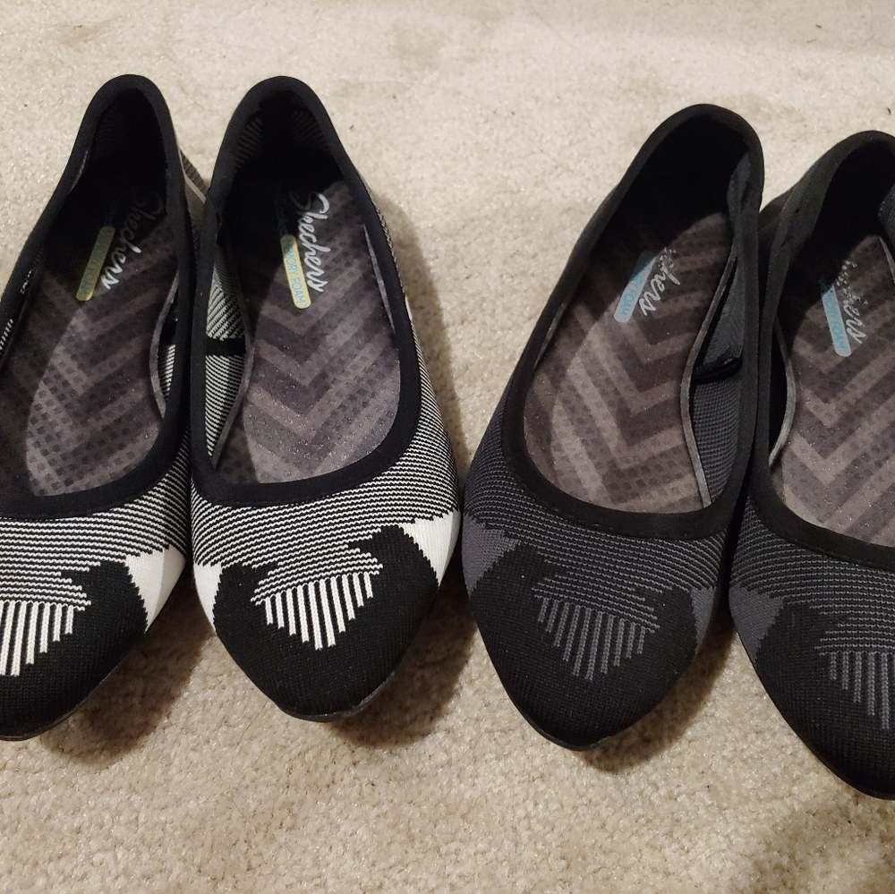 2 pairs of flats